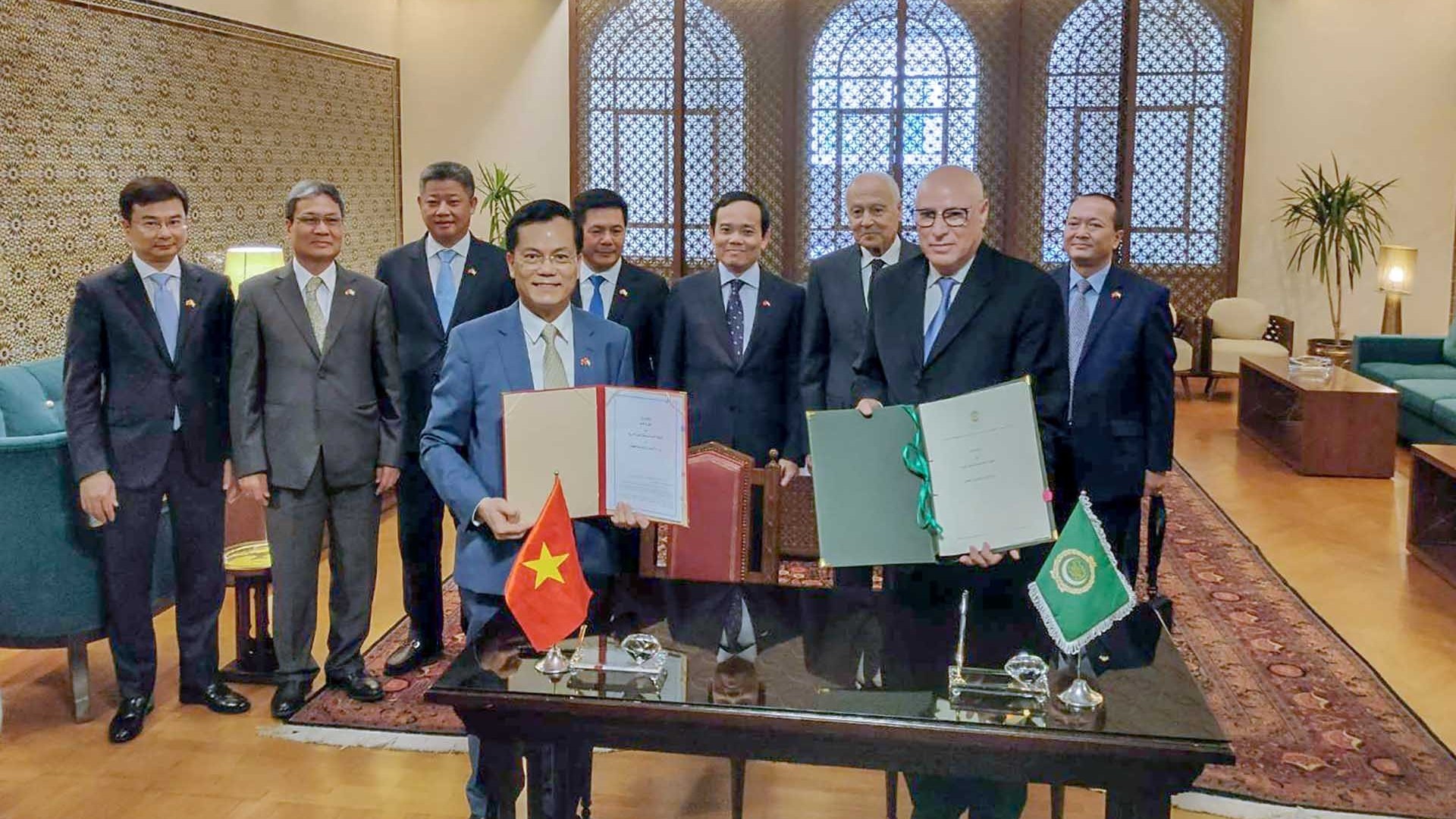 Việt Nam và Liên đoàn Arab ký thỏa thuận hợp tác
