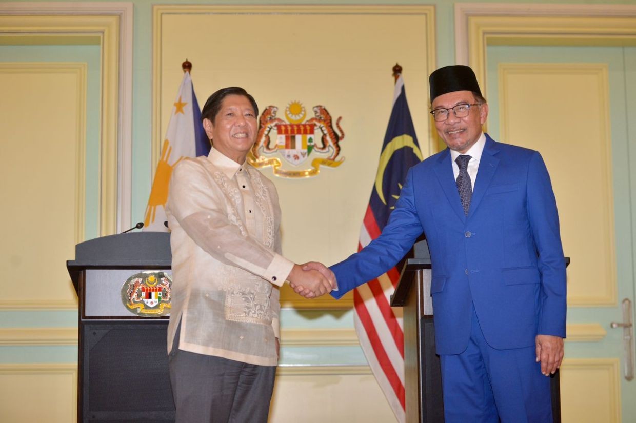 Ngày 26/7, Thủ tướng Malaysia Anwar Ibrahim đã có cuộc hội đàm với Tổng thống Philippines Ferdinand Marcos Jr đang ở thăm nước này. (Nguồn: The Star)