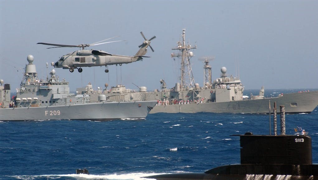 NATO tăng cường giám sát Biển Đen