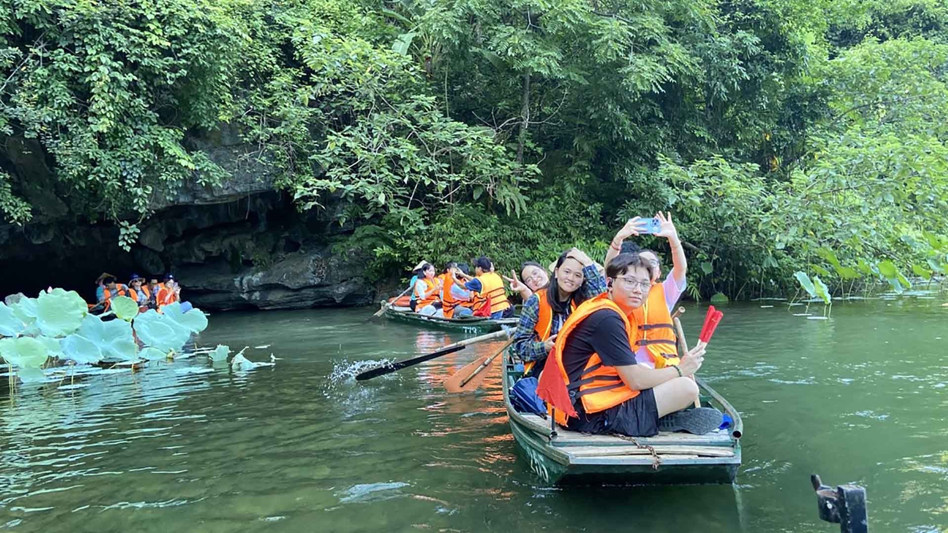 Trại hè Việt Nam: Hành trình tìm về cội nguồn