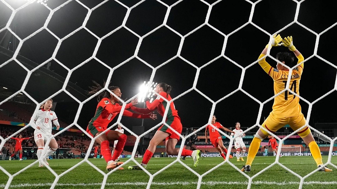 World Cup nữ 2023: Phòng ngự kiên cường, đội tuyển nữ Việt Nam thua 0-2 trước đội nữ Bồ Đào Nha