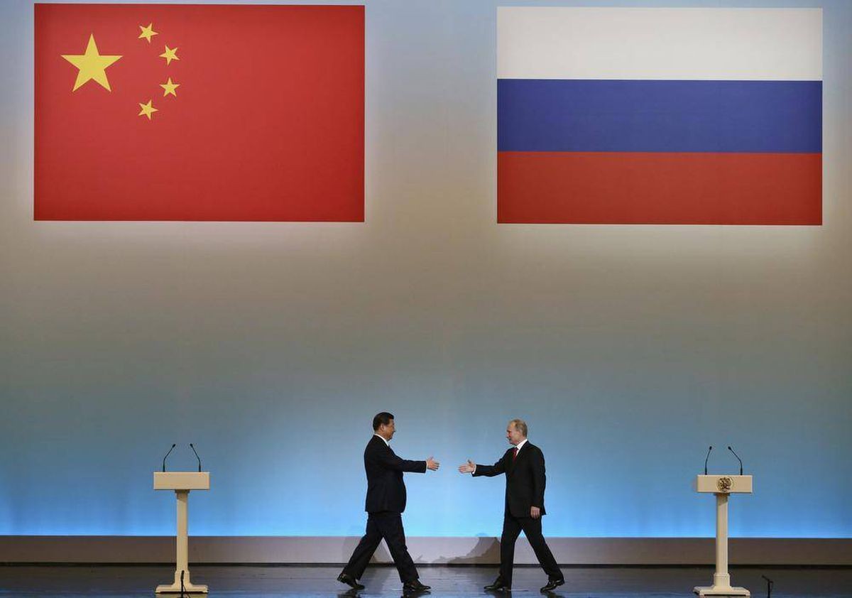 Nga-Trung Quốc: Tìm thấy điểm chung chiến lược, 'thân nhau' không ngại rủi ro, cùng thách thức trật tự của Mỹ. (Nguồn: Reuters)