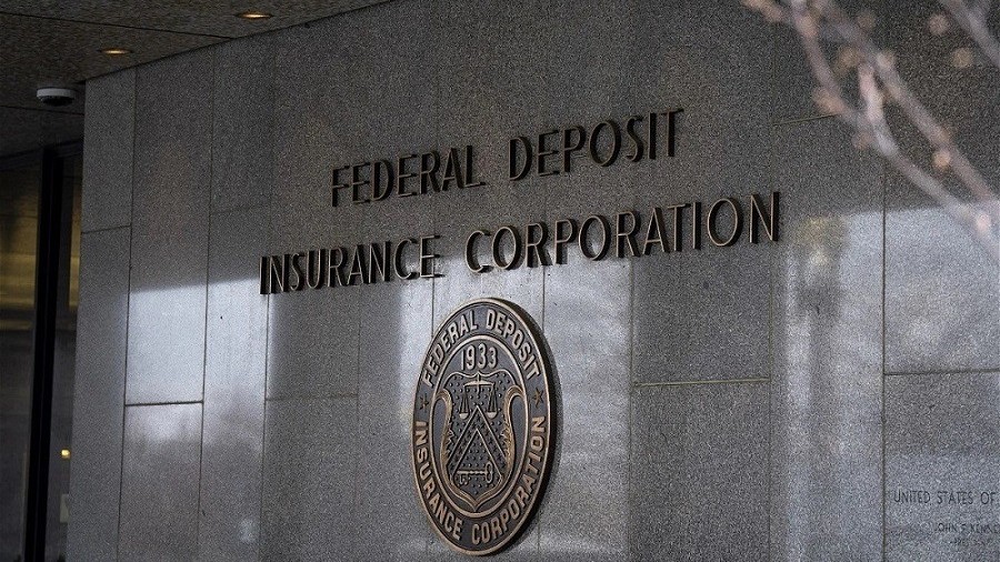 Ngân hàng Mỹ thứ 5 sụp đổ,  Cơ quan bảo hiểm tiền gửi liên bang  vào cuộc