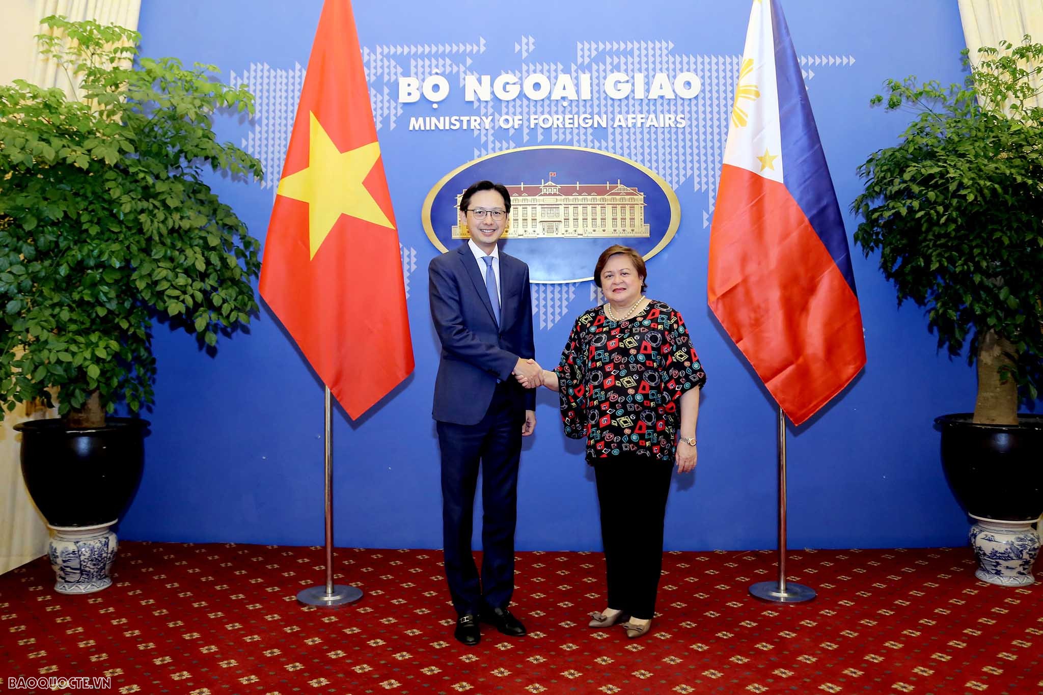 Tham khảo Chính trị Việt Nam – Philippines lần thứ nhất cấp Thứ trưởng Việt Nam Philippines họp SOM Uỷ ban Hỗn hợp và Tham khảo Chính trị cấp Thứ trưởng