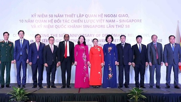 Lễ kỷ niệm 50 năm thiết lập quan hệ ngoại giao và 10 năm Đối tác chiến lược Việt Nam-Singapore