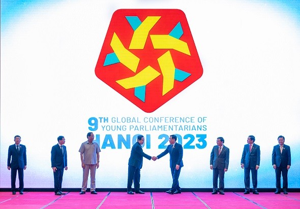Lễ công bố Logo, bộ nhận diện và website Hội nghị nghị sĩ trẻ toàn cầu lần thứ 9