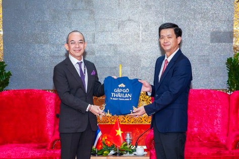 Việt Nam lần đầu tiên tổ chức Hội nghị Gặp gỡ Thái Lan