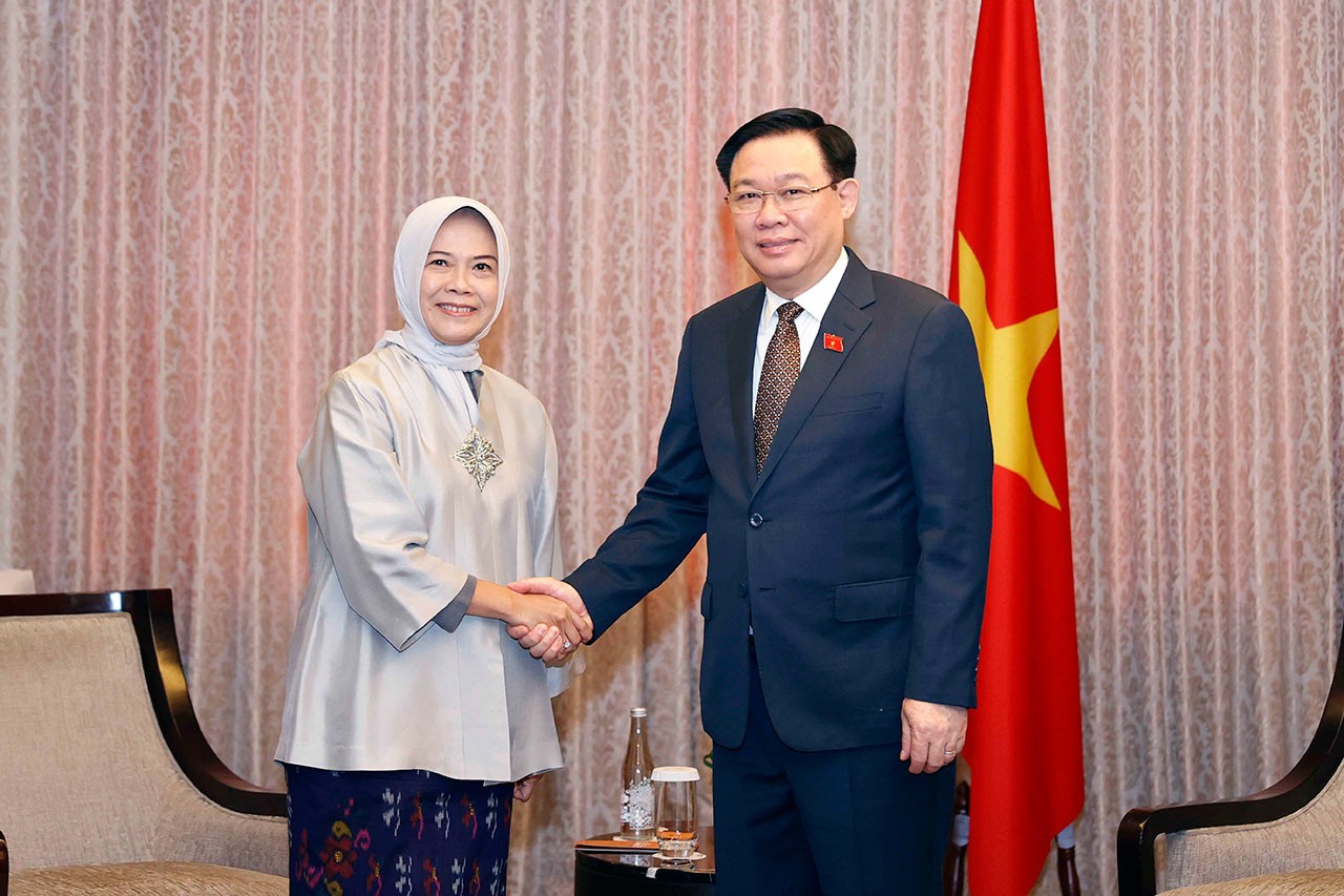 Top legislator meets with Indonesian Audit Board leader