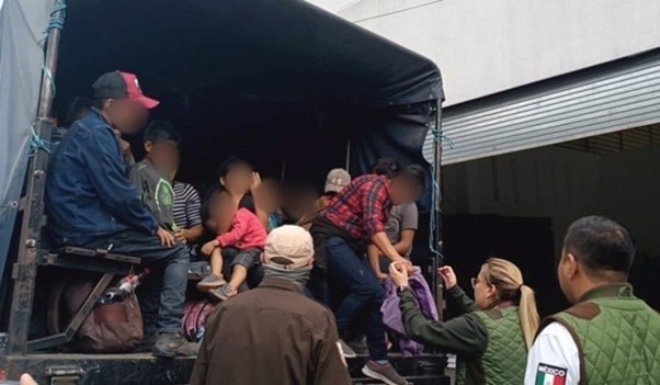 Mexico tìm thấy gần 500 người di cư bị giam giữ trái phép