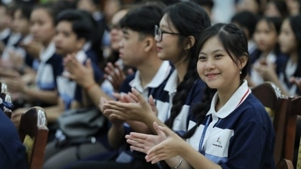 Seventh National Children’s Forum opens in Hanoi