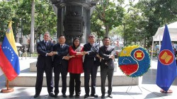 Venezuela tổ chức trọng thể Lễ thượng cờ kỷ niệm 56 năm thành lập ASEAN