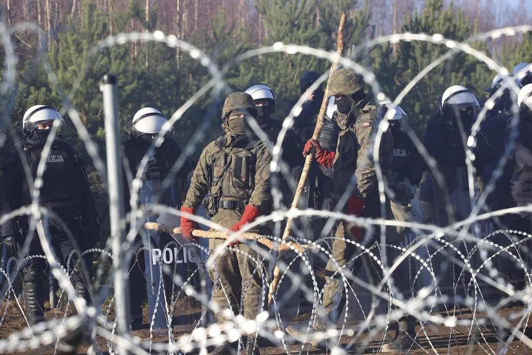 Tình hình biên giới giữa Ba Lan và Belarus đang nóng lên trong thời gian gần đây. (Nguồn: AP) Tình hình biên giới giữa Ba Lan và Belarus đang nóng lên trong thời gian gần đây. (Nguồn: AP)