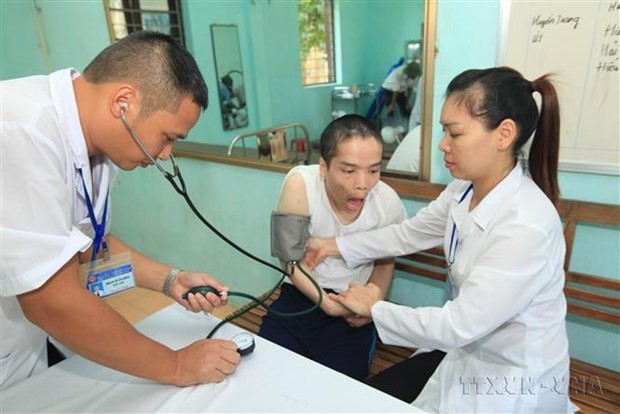 Joint efforts exerted to alleviate plight of AO victims in Vietnam