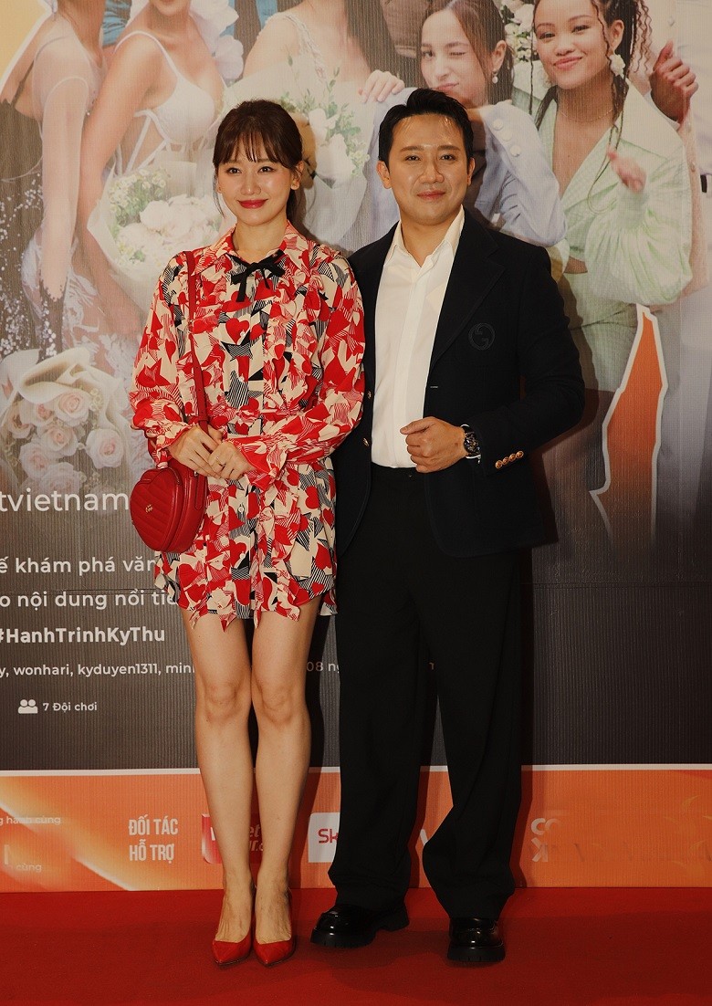 MC Trấn Thành và dàn nghệ sĩ, người đẹp dự lễ ra mắt show thực tế Việt phát sóng khắp châu Á