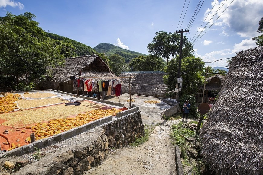 A house of the Dao Tien ethnic minority group in Sung village, Da Bac district, Hoa Binh province. (Photo: VNA)