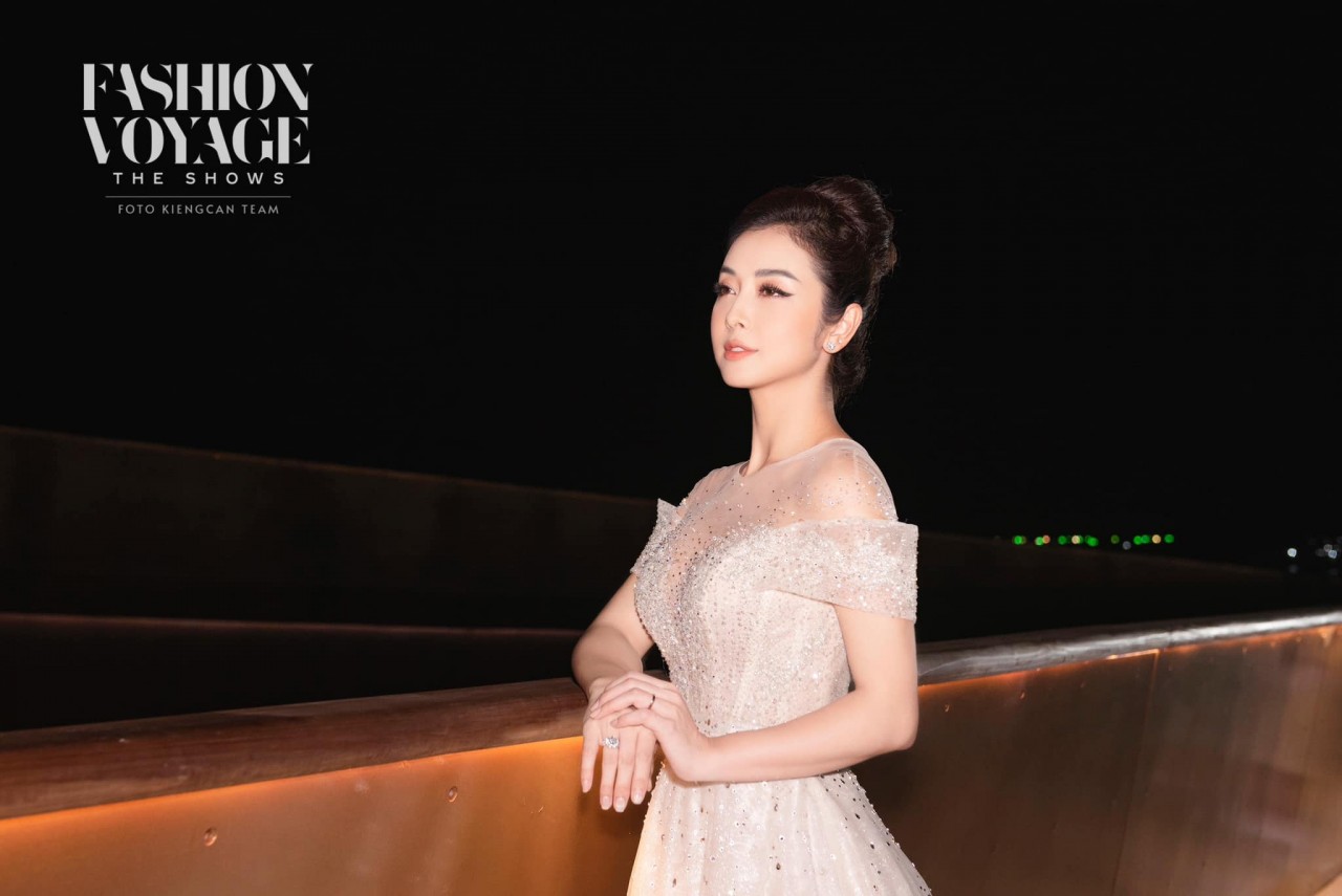 Hoa hậu Jennifer Phạm
