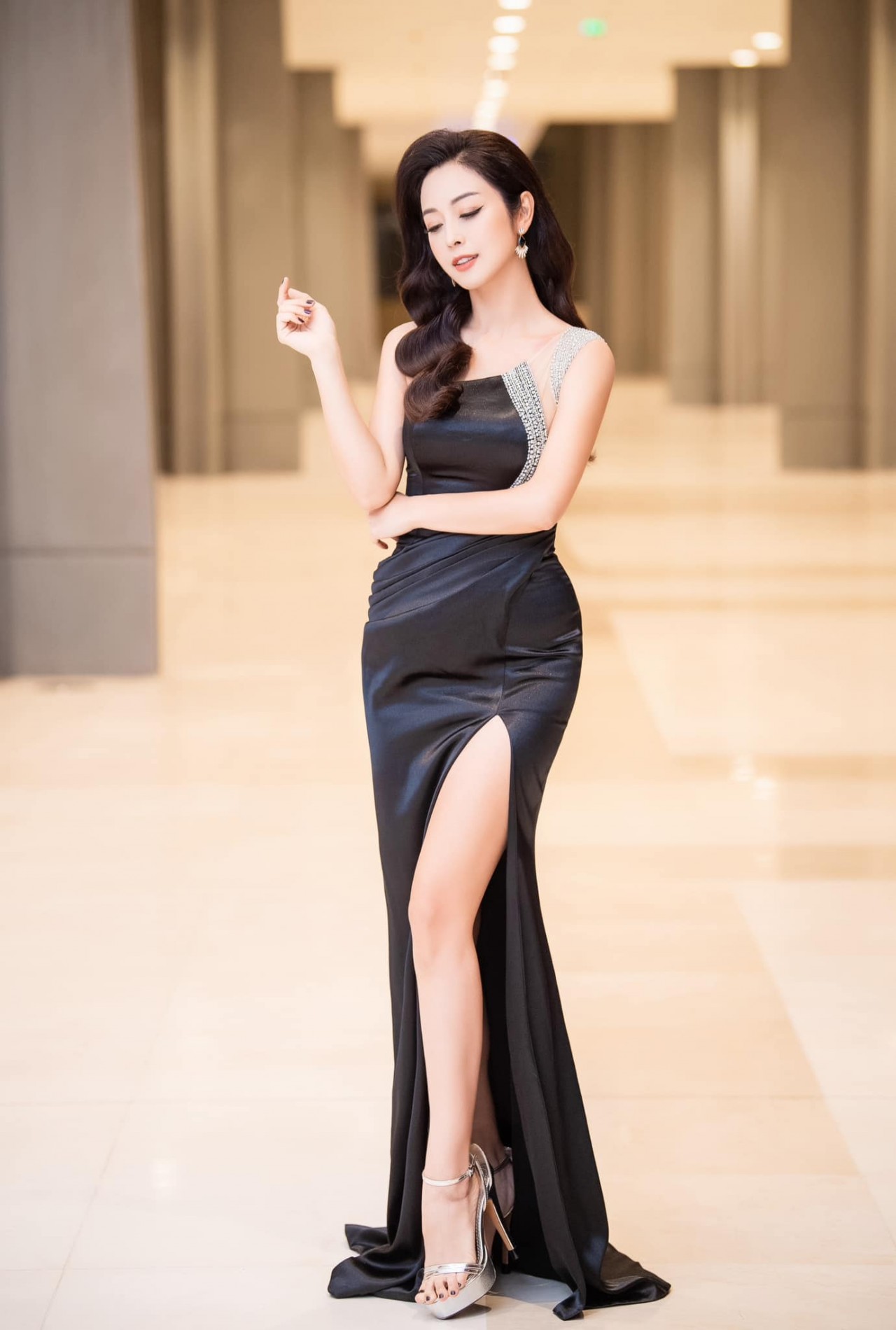 Hoa hậu Jennifer Phạm