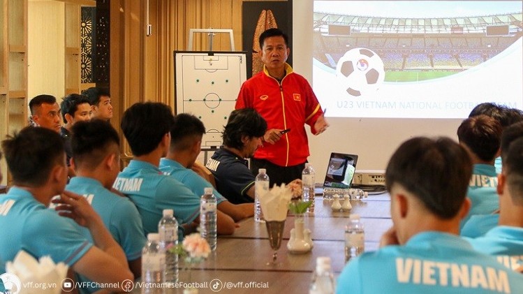 U23 Đông Nam Á 2023: AFF bổ sung hai trọng tài Việt Nam, thầy trò HLV Hoàng Anh Tuấn chuẩn bị đá giao hữu