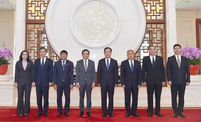 Deputy PM Tran Luu Quang receives leader of China’s Yunnan province