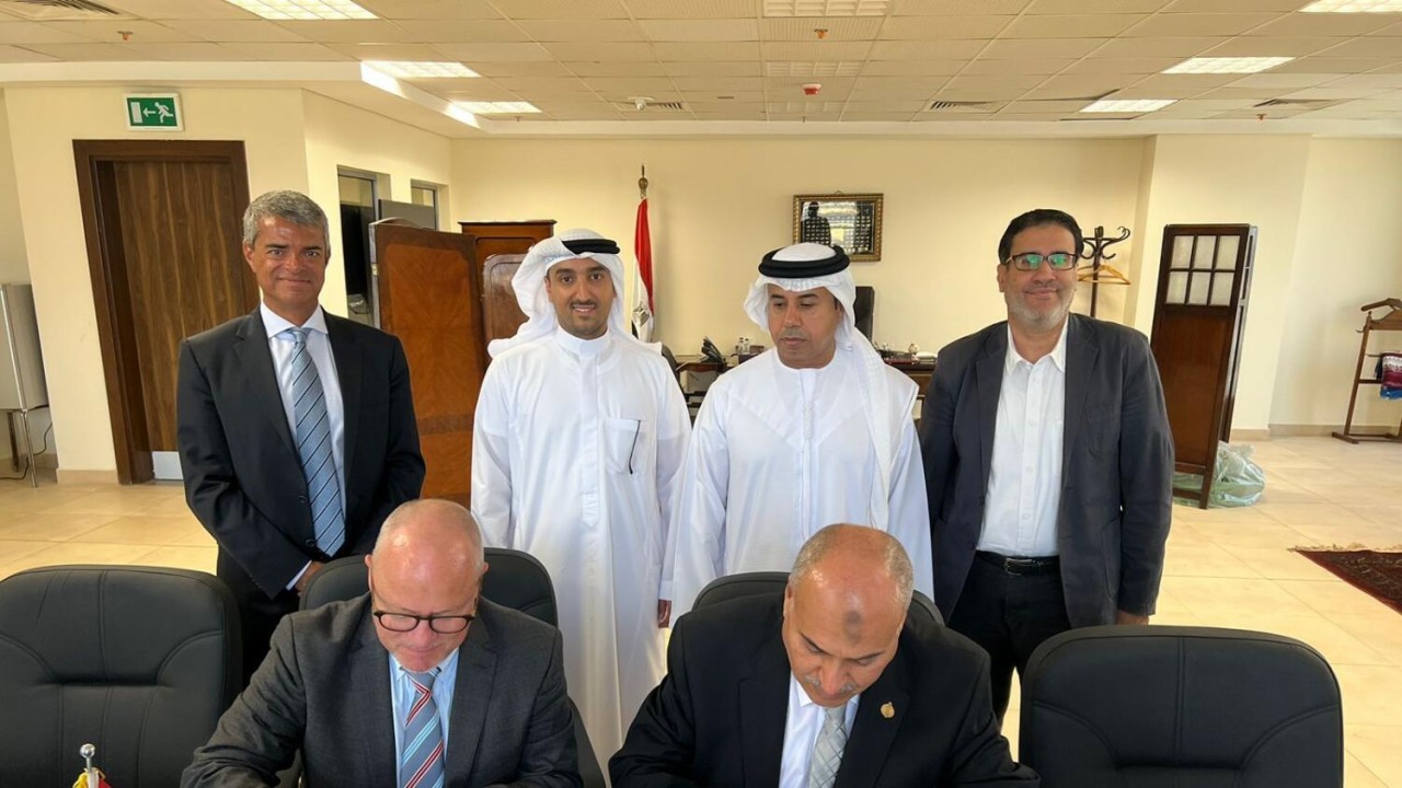 Bộ Tài chính Ai Cập ngày 15/8 đã ký một thỏa thuận trị giá 500 triệu USD với Văn phòng Xuất khẩu Abu Dhabi (ADEX) của Các tiểu vương quốc Arab thống nhất (UAE), nhằm tài trợ cho nhập khẩu lúa mì. (Nguồn: Khaleej Times)