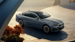 Cận cảnh BMW 5-Series 2024 dành riêng cho thị trường Trung Quốc