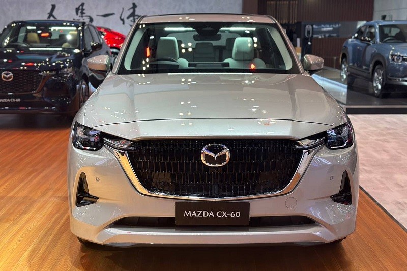 Cận cảnh Mazda CX-60 vừa ra mắt tại Indonesia, giá gần 1,9 tỷ đồng