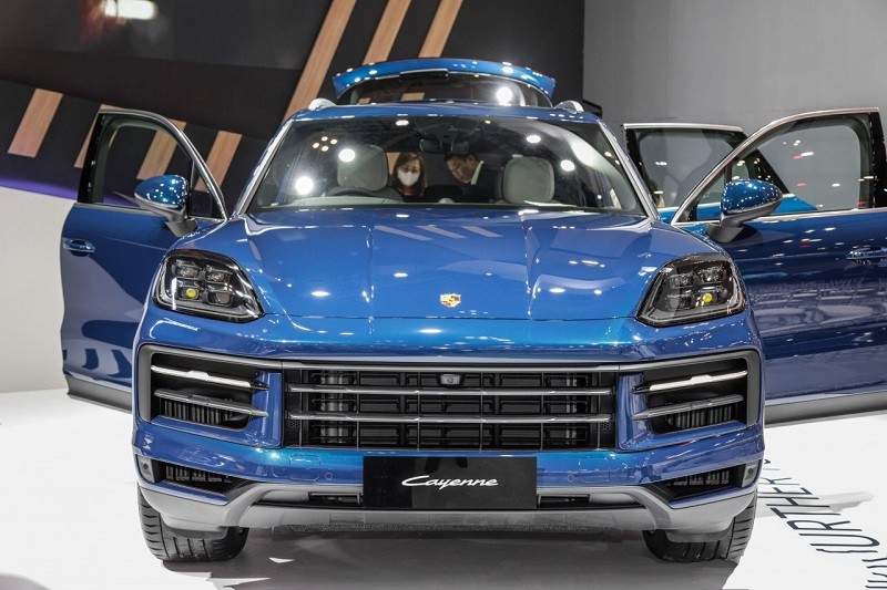 Cận cảnh Porsche Cayenne 2024 vừa ra mắt thị trường Đông Nam Á