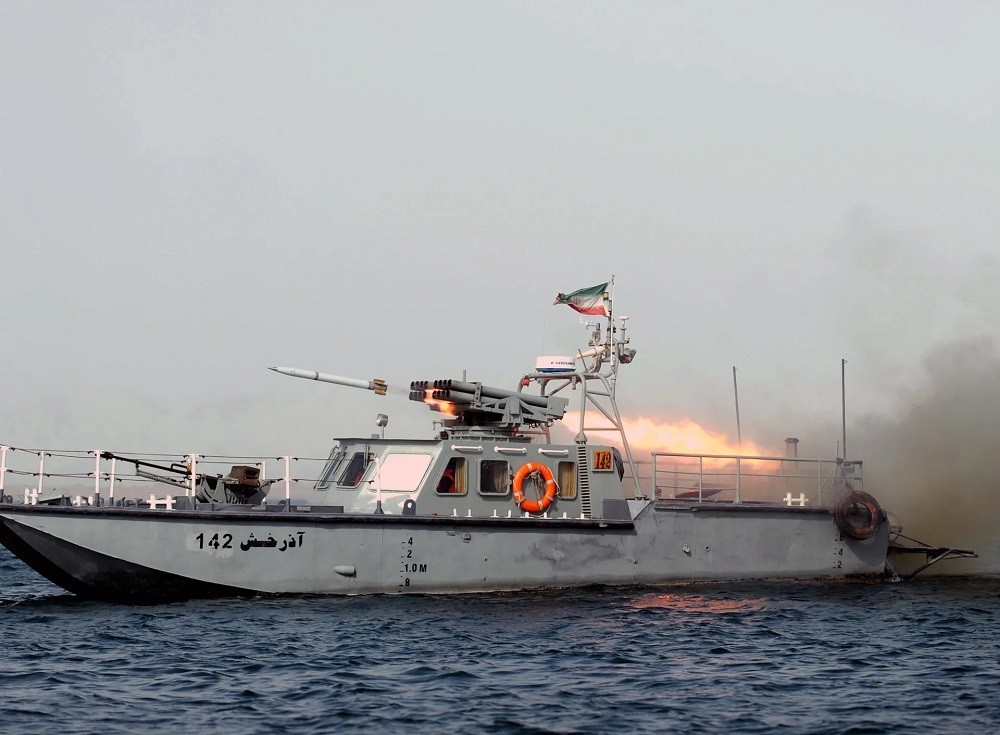 (08.21) Iran khẳng định nước này có đủ năng lực duy trì an ninh tại các vùng biển khu vực - Ảnh: Một tàu chiến của Iran tại khu vực eo biển Hormuz. (Nguồn: IRNA)