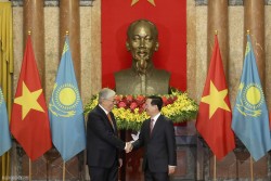 Chủ tịch nước Võ Văn Thưởng và Tổng thống Kazakhstan hội đàm