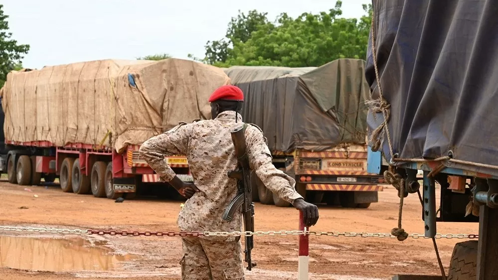 Burkina Faso liệt cựu Tổng thống và tướng tình báo vào 'danh sách đen' khủng bố