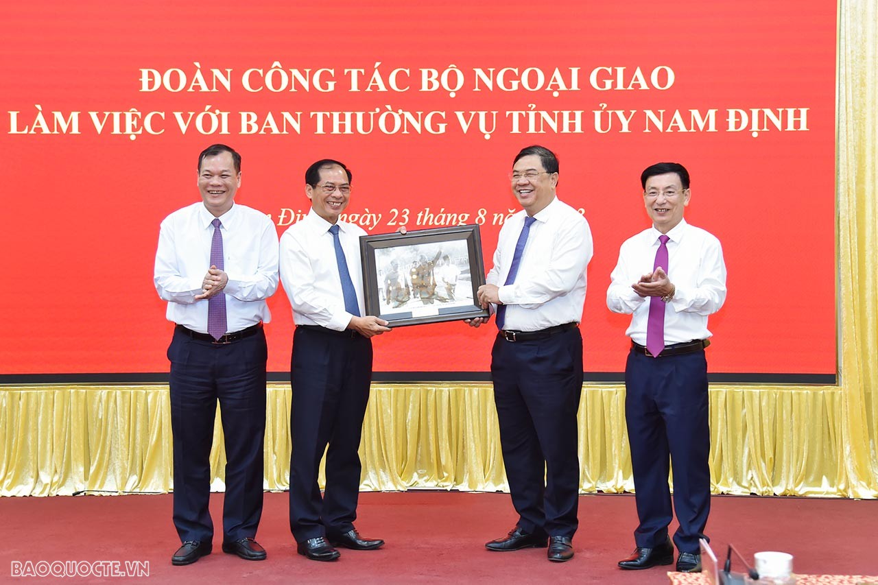 Bộ Ngoại giao phối hợp với tỉnh Nam Định triển khai công tác đối ngoại và ngoại giao phục vụ phát triển kinh tế - xã hội