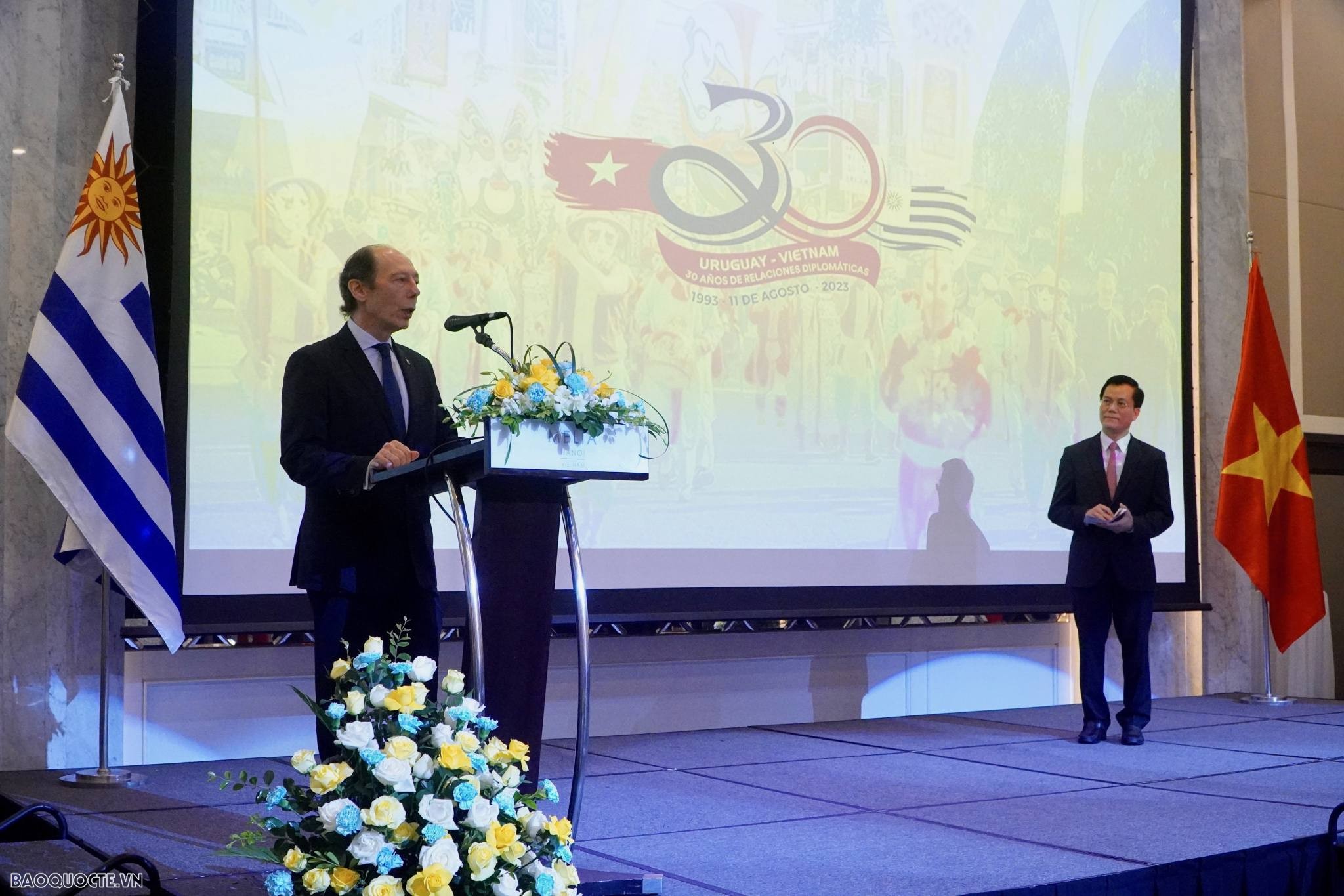 Đặt nền móng cho mối quan hệ lâu dài, vững chắc và tin cậy giữa Việt Nam và Uruguay