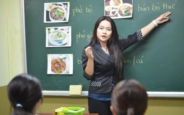 Efforts to promote Vietnamese language in Vietnamese communities abroad