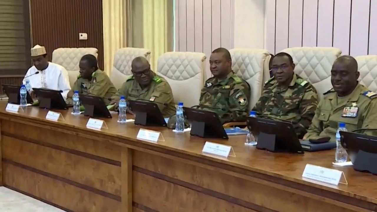 Đảo chính ở Niger: Chính quyền quân sự uỷ quyền cho 2 nước này can thiệp nếu bị tấn công, vì sao tiến trình rút quân của LHQ khỏi Mali bị cản trở?
