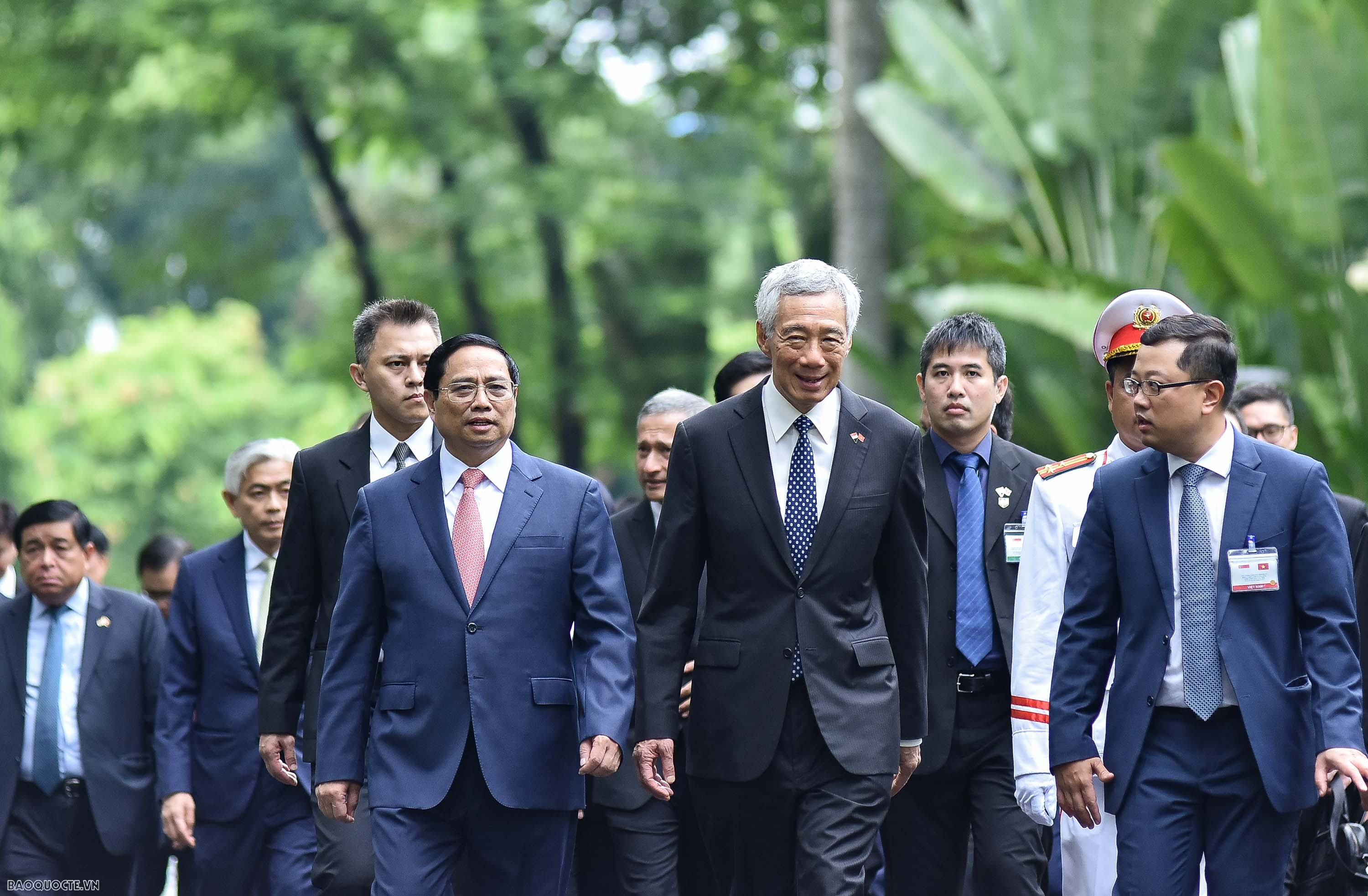 Official welcome ceremony held for Singaporean Prime Minister Lee Hsien Loong Official welcome ceremony held for Singaporean Prime Minister Lee Hsien Loong