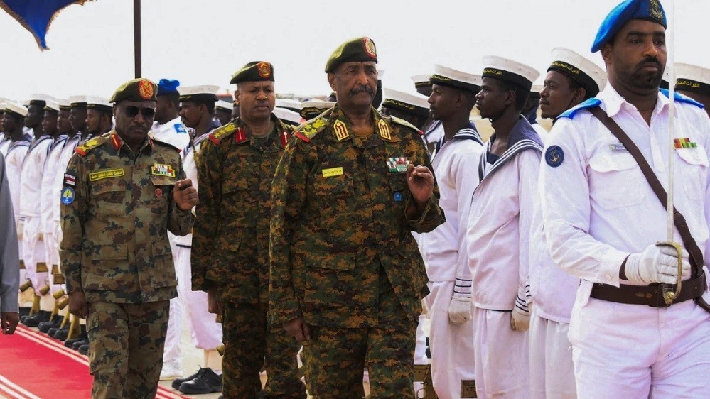 Tình hình Sudan: Nhiều người thiệt mạng ở Darfur, Tư lệnh Burhan công du nước ngoài