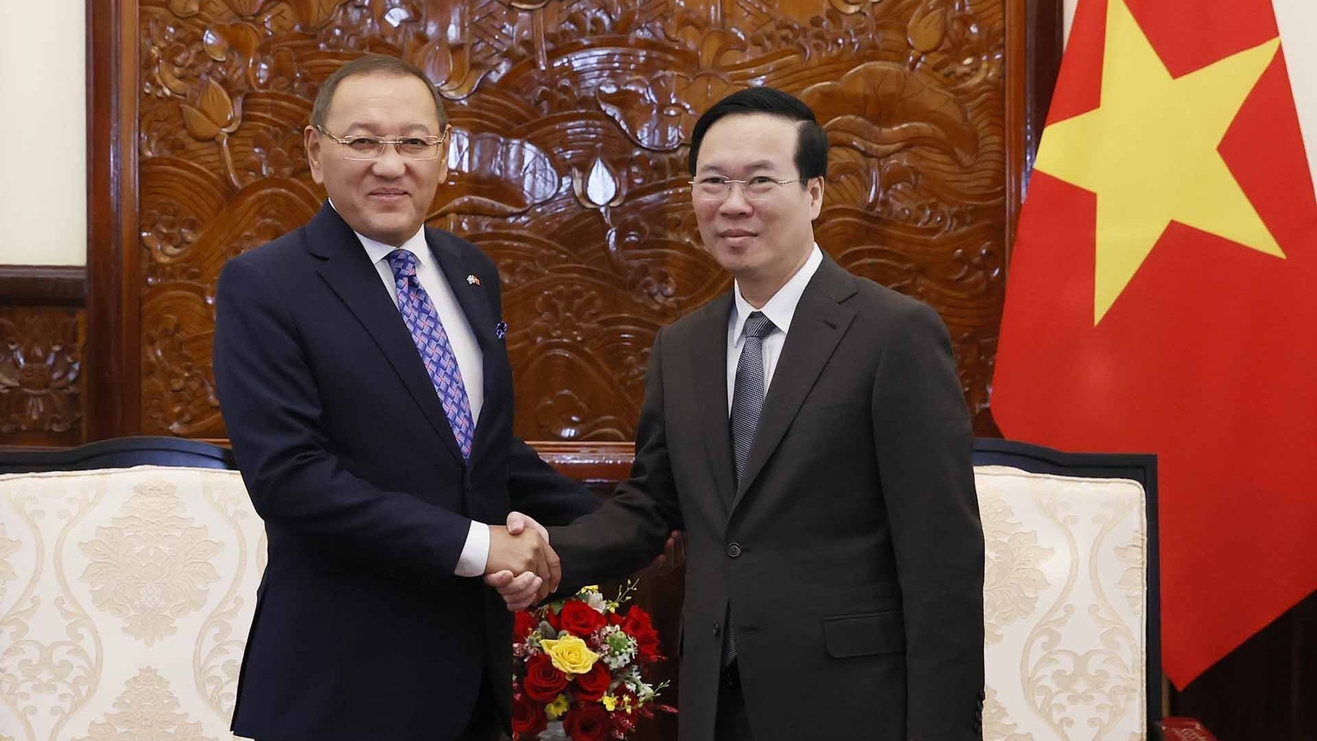 Chủ tịch nước Võ Văn Thưởng tiếp Đại sứ Kazakhstan chào từ biệt, kết thúc nhiệm kỳ tại Việt Nam