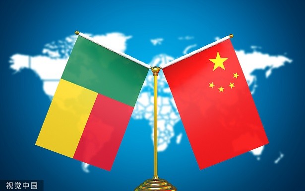 Trung Quốc, Belin thiết lập quan hệ đối tác chiến lược