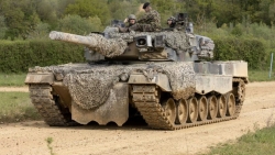 Đức mua thêm 25 xe tăng Leopard của Thụy Sỹ để làm gì?