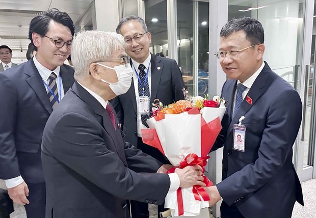 President of Japanese House of Councillors Otsuji Hidehisa starts official visit to Vietnam
