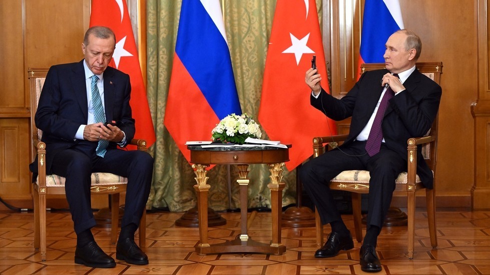 Thượng đỉnh Nga-Thổ Nhĩ Kỳ tại Sochi: Cái kết đầy tiếc nuối nhưng còn đó những hy vọng!