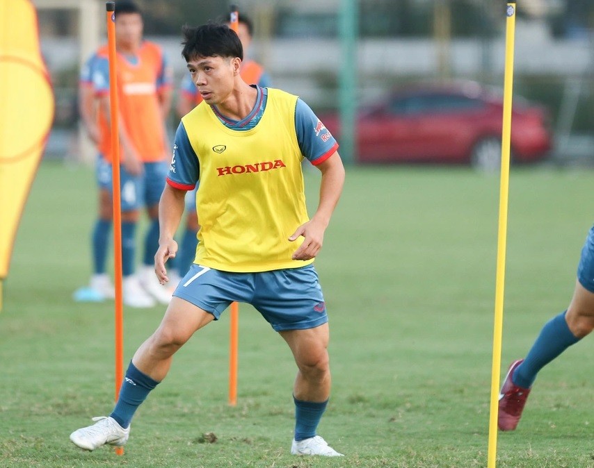 FIFA Days tháng 9: Công Phương về nước hội quân, tập luyện cùng đội tuyển Việt Nam