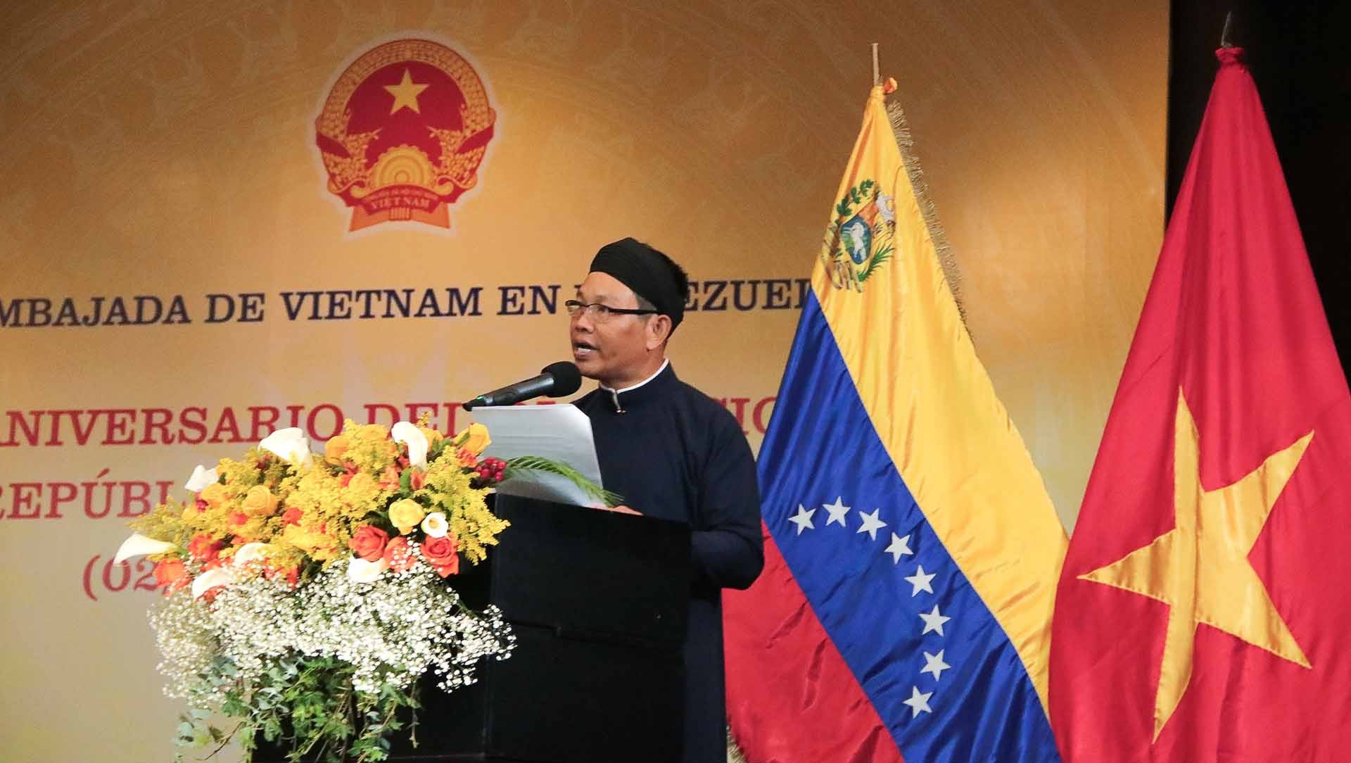 Đại sứ Vũ Trung Mỹ phát biểu tại buổi lễ.