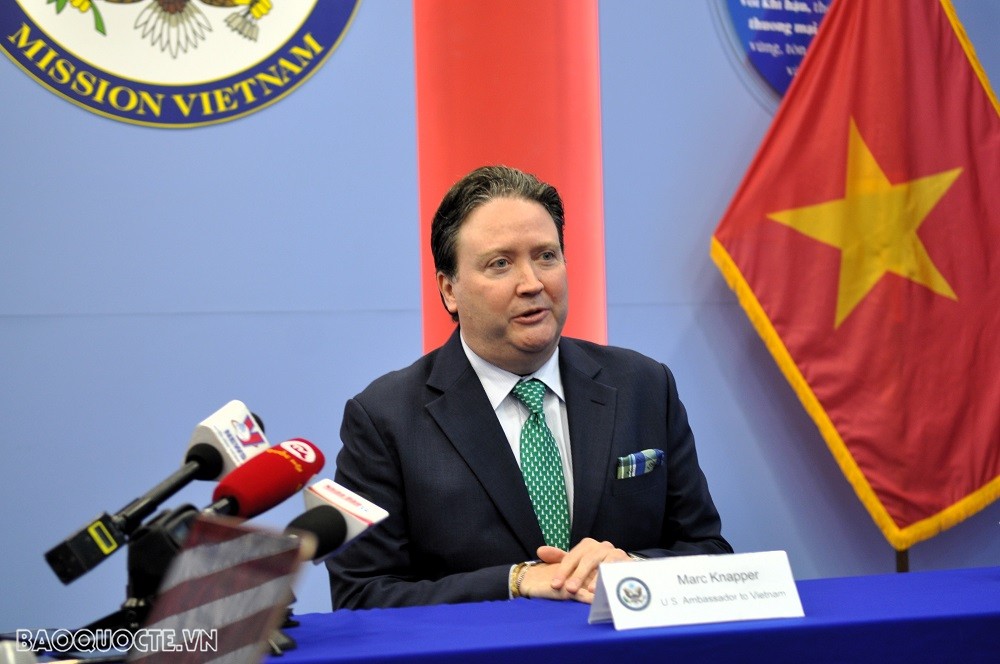 (09.06) Đại sứ Hoa Kỳ tại Việt Nam Marc Knapper phát biểu tại buổi họp báo. (Ảnh: Minh Quân)