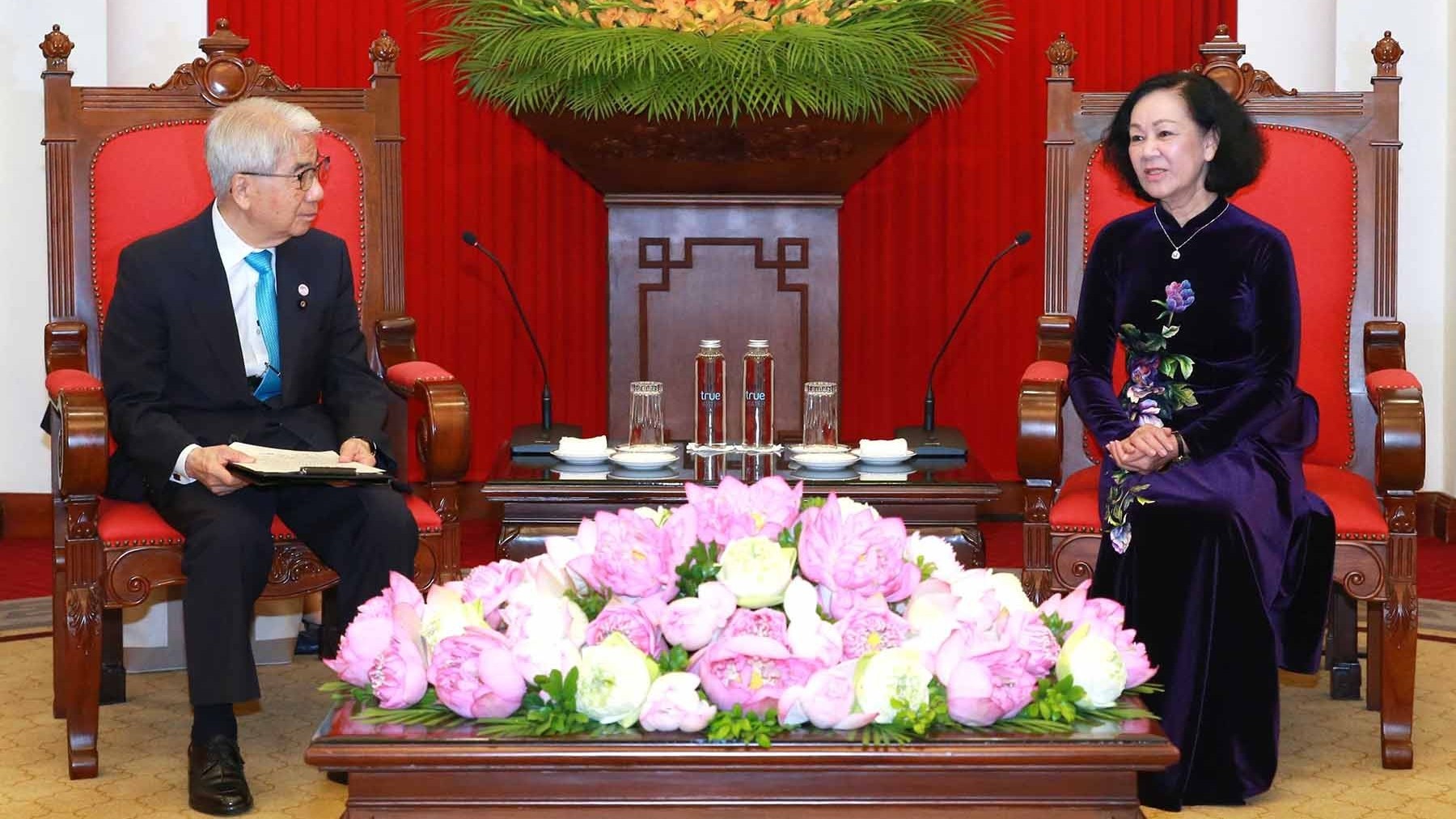 Quan hệ Việt Nam-Nhật Bản tiếp tục phát triển mạnh mẽ