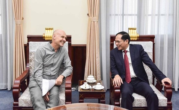 Foreign Minister receives Dutch Ambassador Kees van Baar