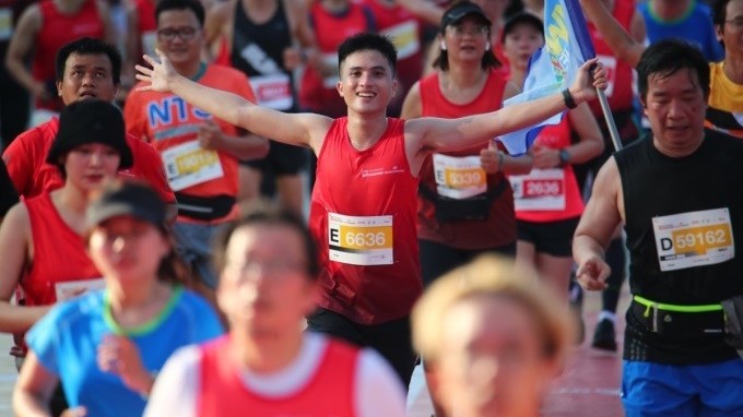9.000 vận động viên trong nước và quốc tế tham dự giải Hà Nội Marathon Techcombank mùa thứ 2