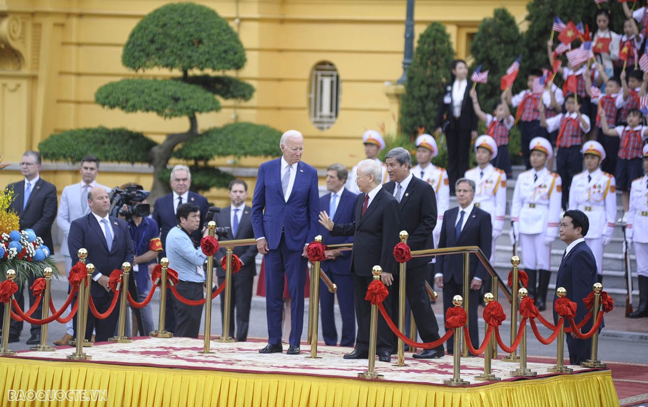 Welcome ceremony hosted by Party General Secretary Nguyen Phu Trong for US President Joe Biden