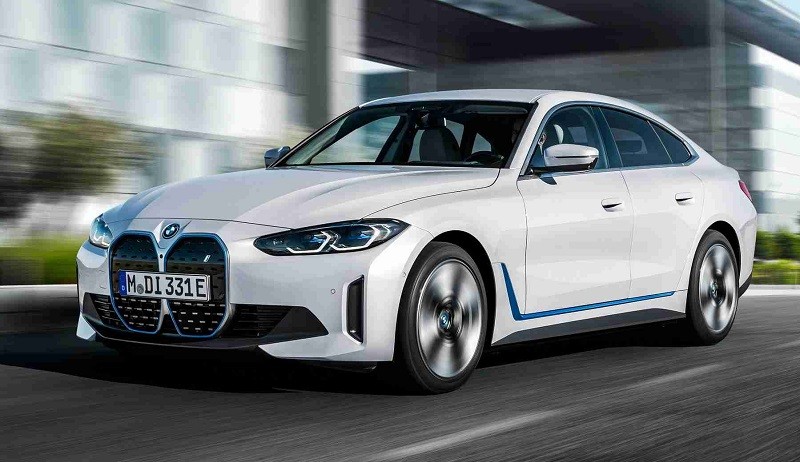 Cập nhật bảng giá xe hãng BMW mới nhất tháng 9/2023.