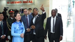 Phó Chủ tịch nước Võ Thị Ánh Xuân gặp Tổng thư ký Đảng Mặt trận giải phóng Mozambique